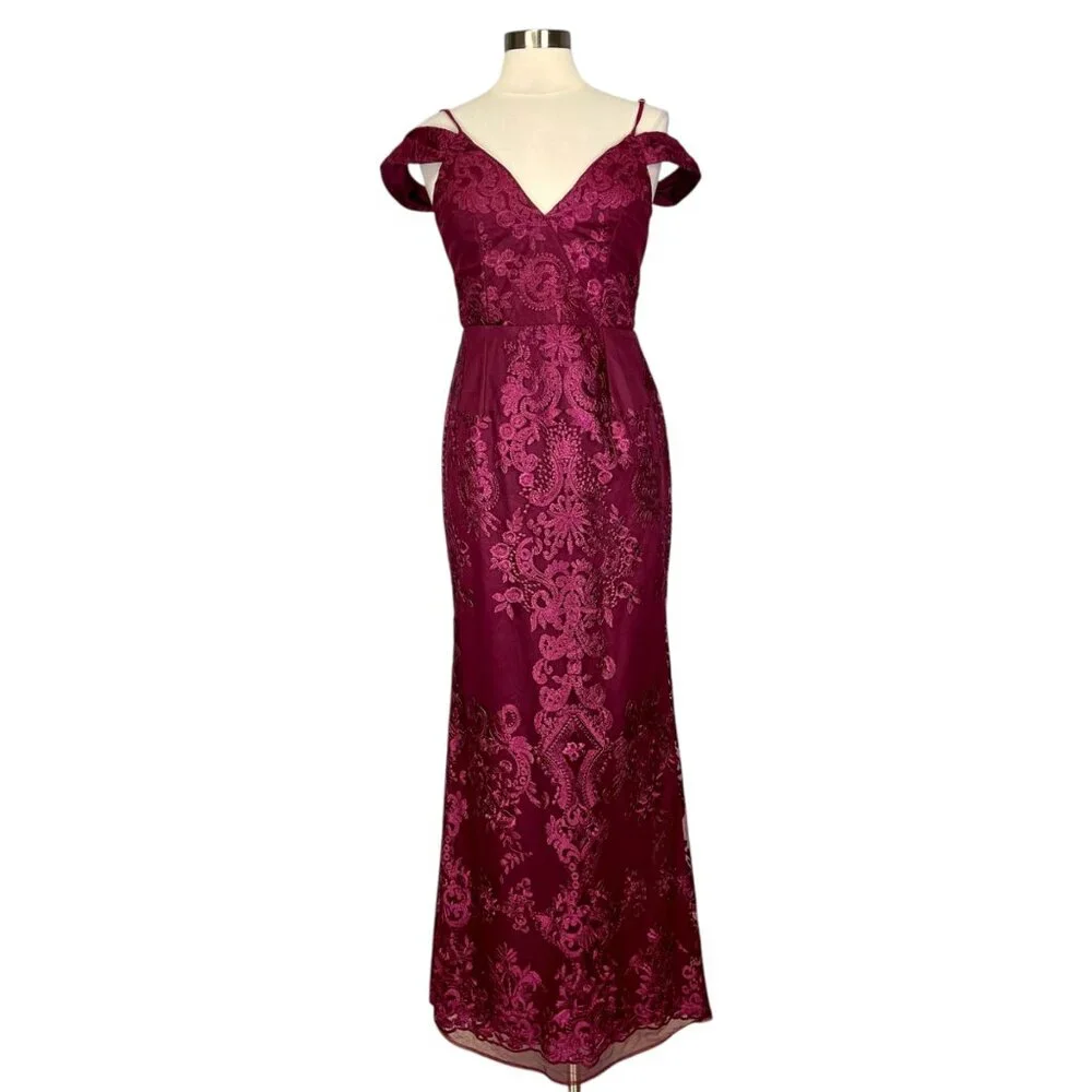 Off-Shoulder Burgundy Lace Maxi Dress - Picture 5 of 16